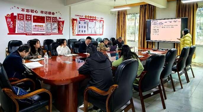 f57677bab7d3cb4620a0fa6819c1837